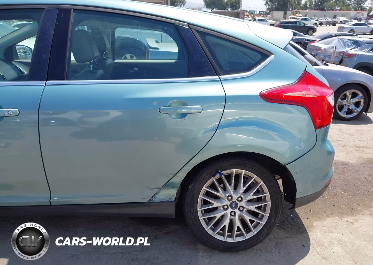 2012 Ford Focus Sel VIN:1FAHP3M26CL156211 - 6