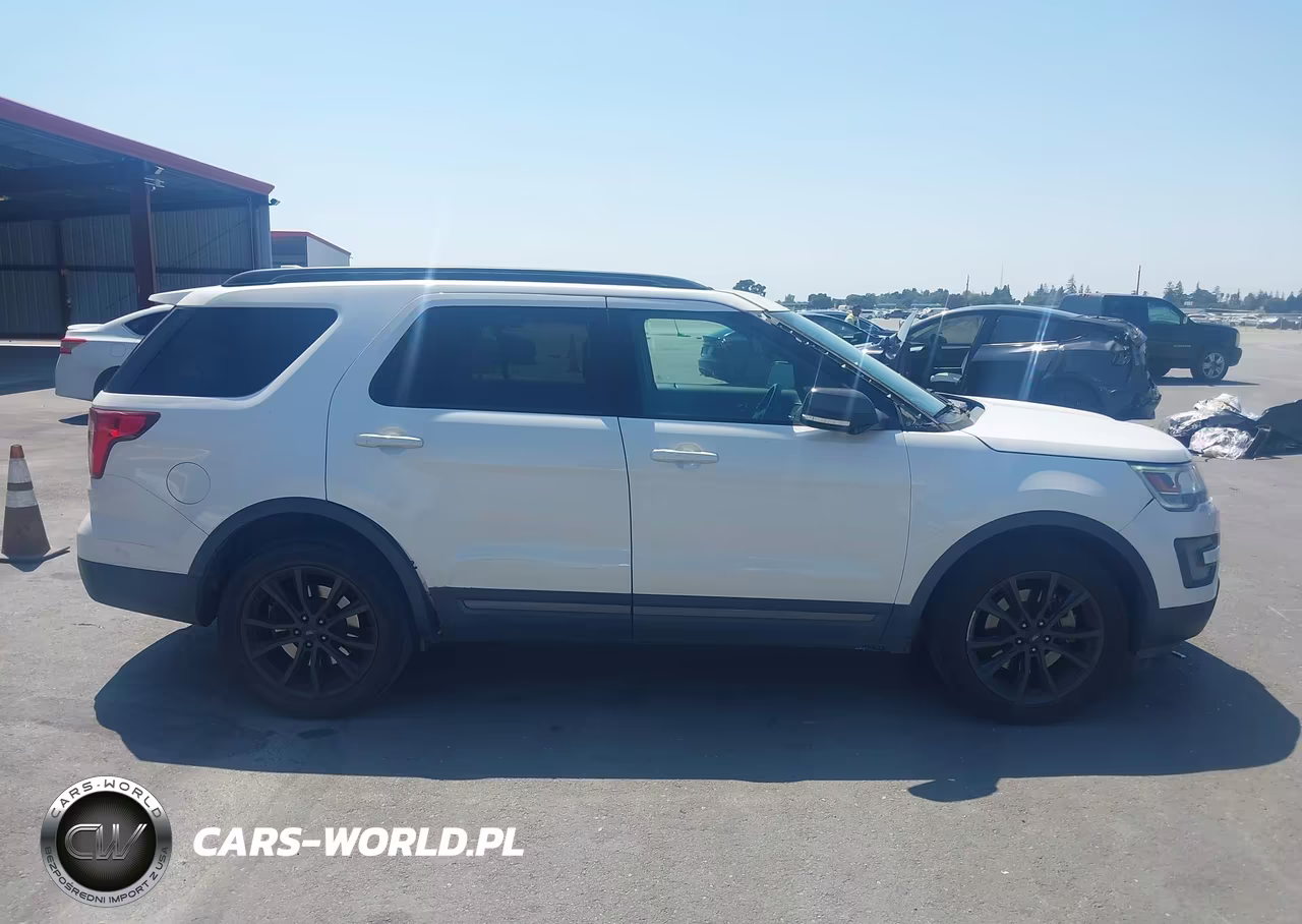 2017 Ford Explorer Xlt VIN:1FM5K8D86HGE12713 - 13