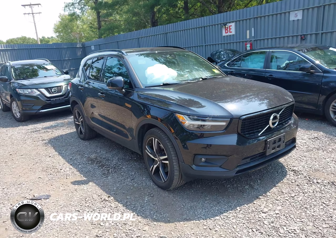 2020 Volvo Xc40 T5 R-Design