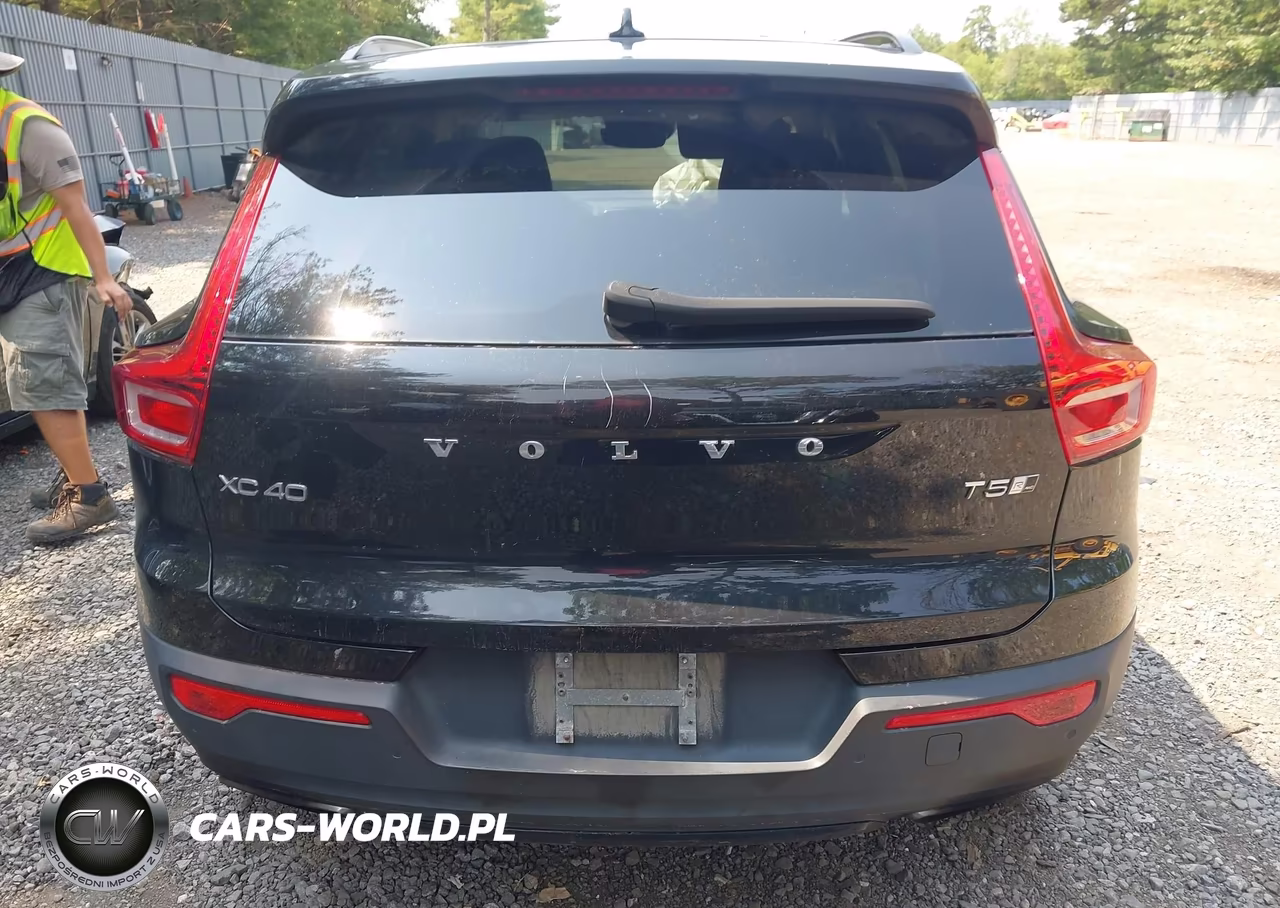 2020 Volvo Xc40 T5 R-Design VIN:YV4162UM4L2344366 - 16