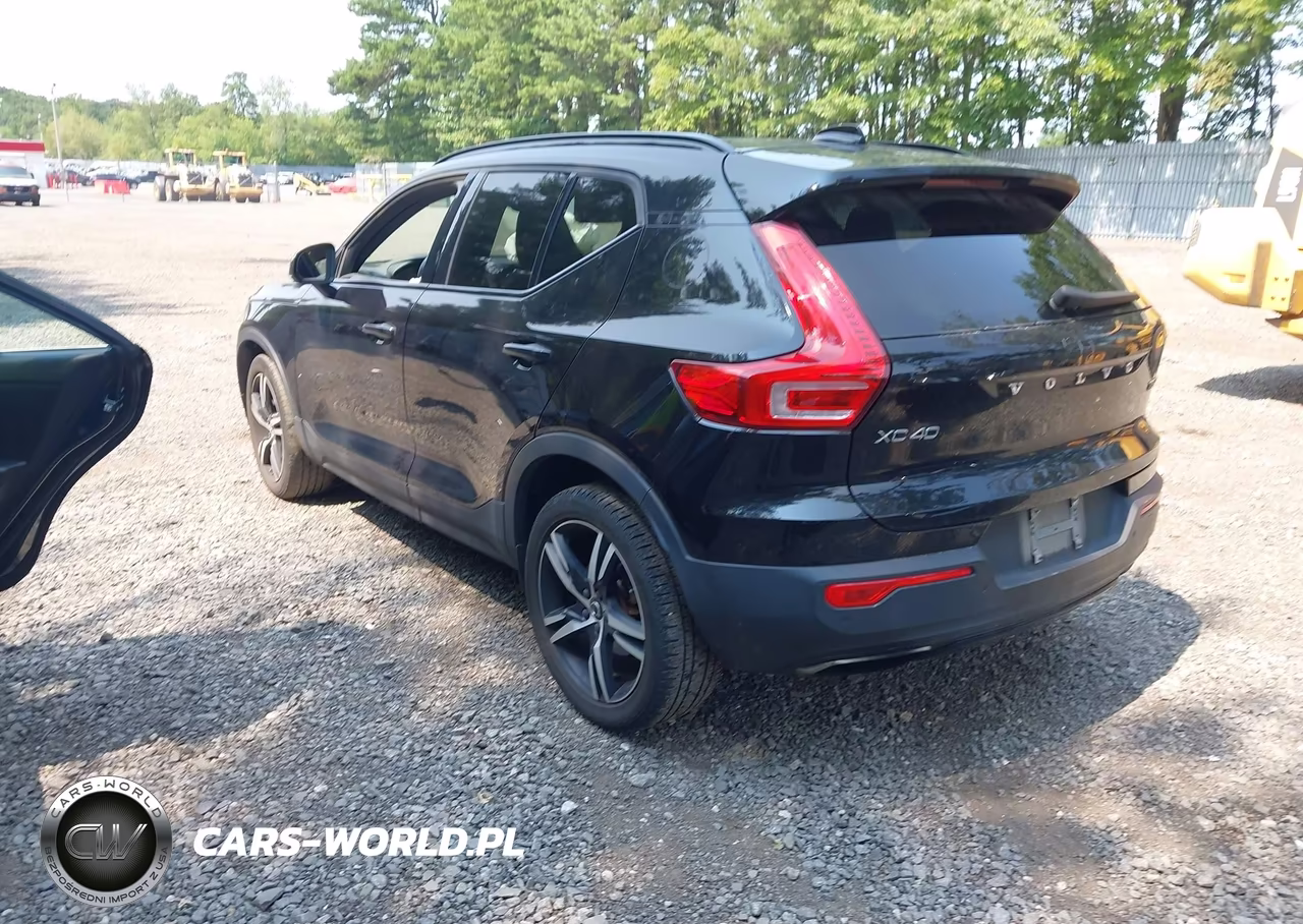 2020 Volvo Xc40 T5 R-Design VIN:YV4162UM4L2344366 - 3