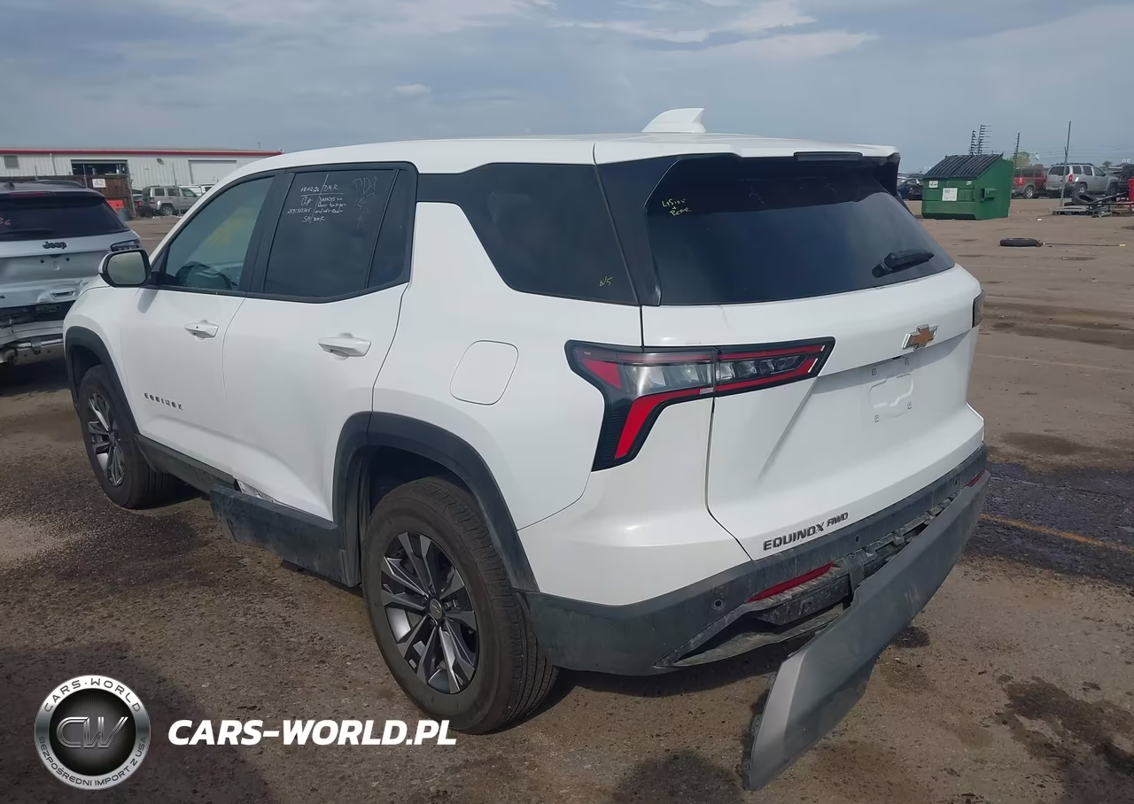 2026 Chevrolet Equinox Awd Lt VIN:3GNAXPEG8TL327694 - 3