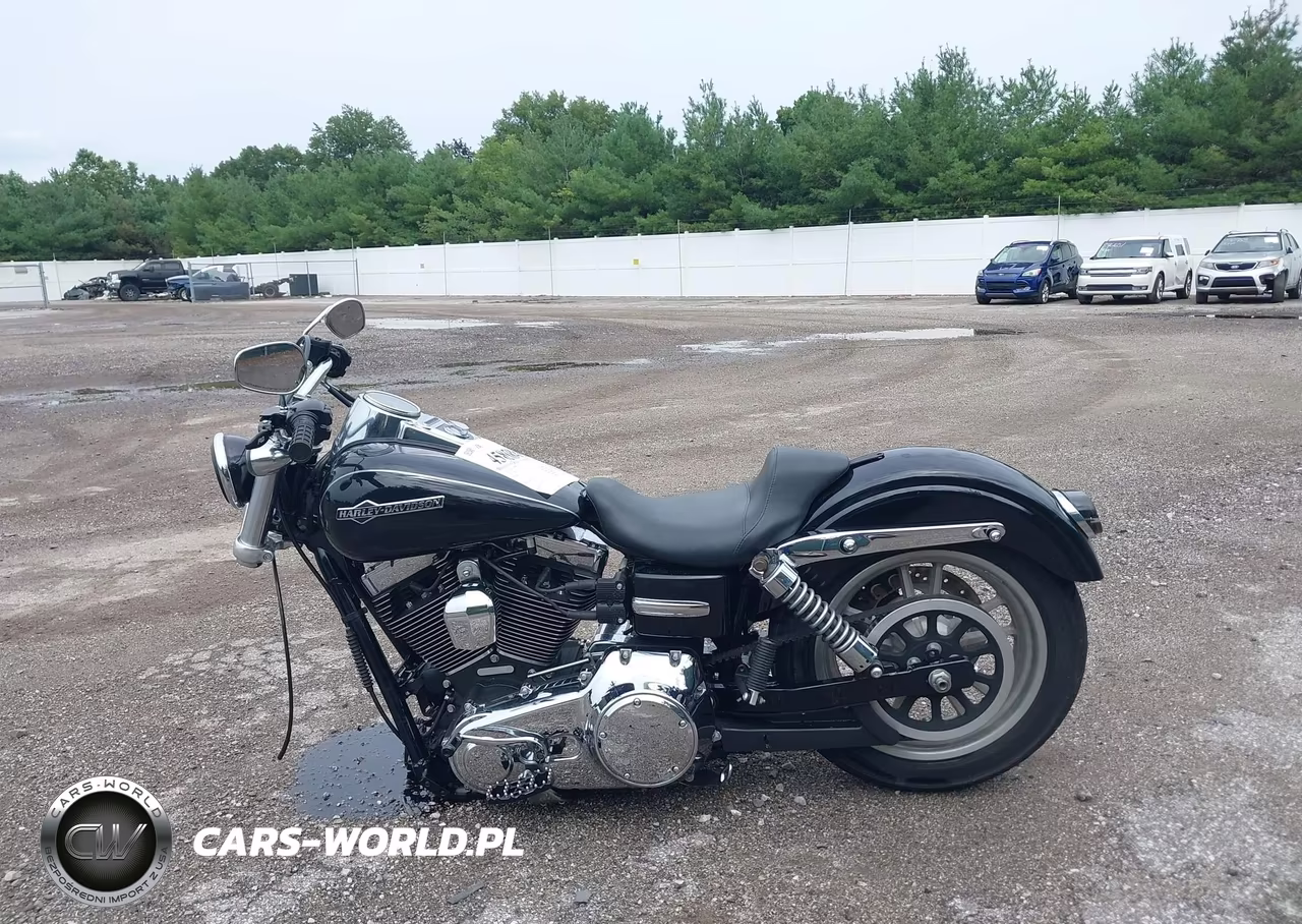 2012 Harley-Davidson Fxdc Dyna Super Glide VIN:1HD1GV415CC335305 - 14