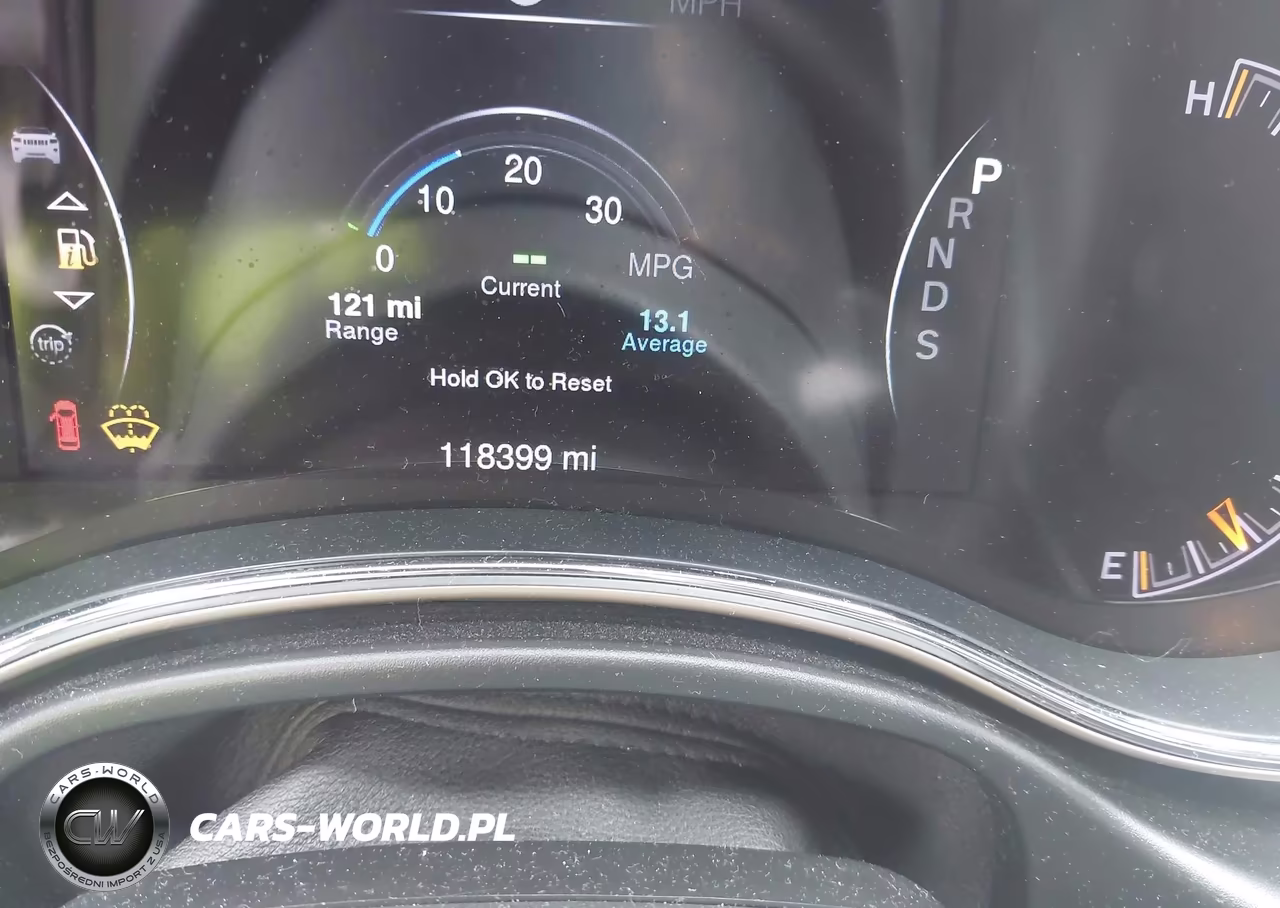2014 Jeep Grand Cherokee Laredo VIN:1C4RJEAG5EC412028 - 16