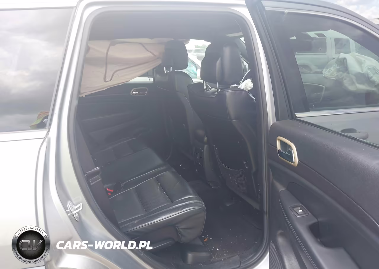 2014 Jeep Grand Cherokee Laredo VIN:1C4RJEAG5EC412028 - 8