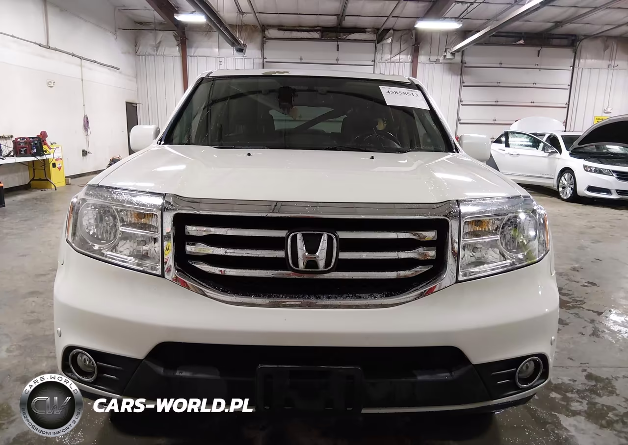 2015 Honda Pilot Touring VIN:5FNYF4H94FB024713 - 13