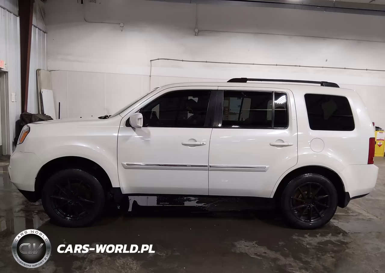 2015 Honda Pilot Touring VIN:5FNYF4H94FB024713 - 15