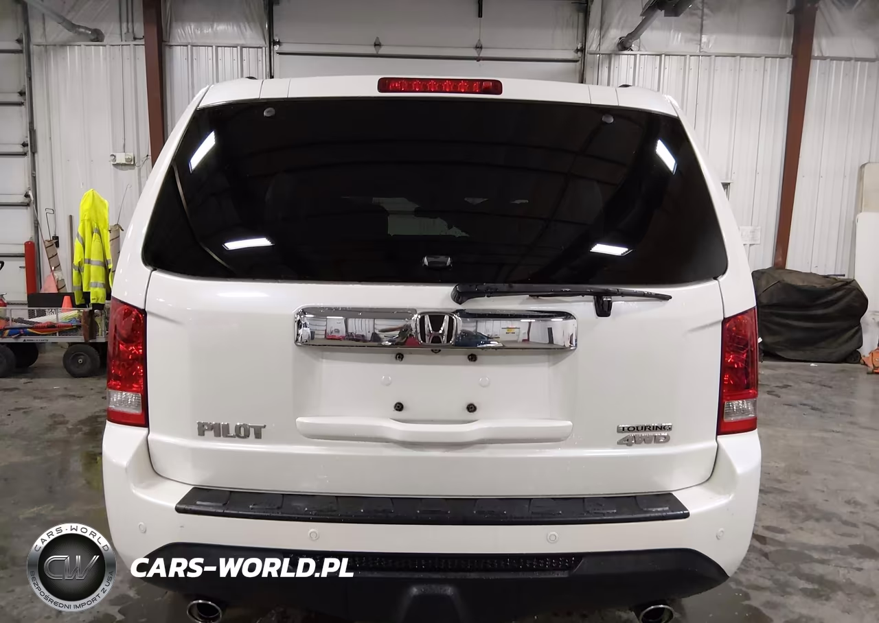 2015 Honda Pilot Touring VIN:5FNYF4H94FB024713 - 17