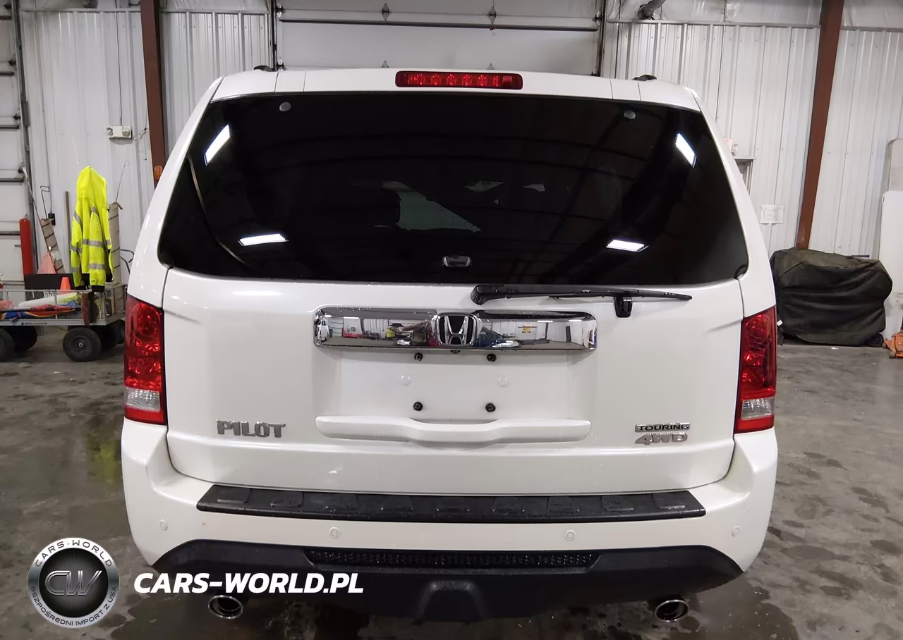 2015 Honda Pilot Touring VIN:5FNYF4H94FB024713 - 6