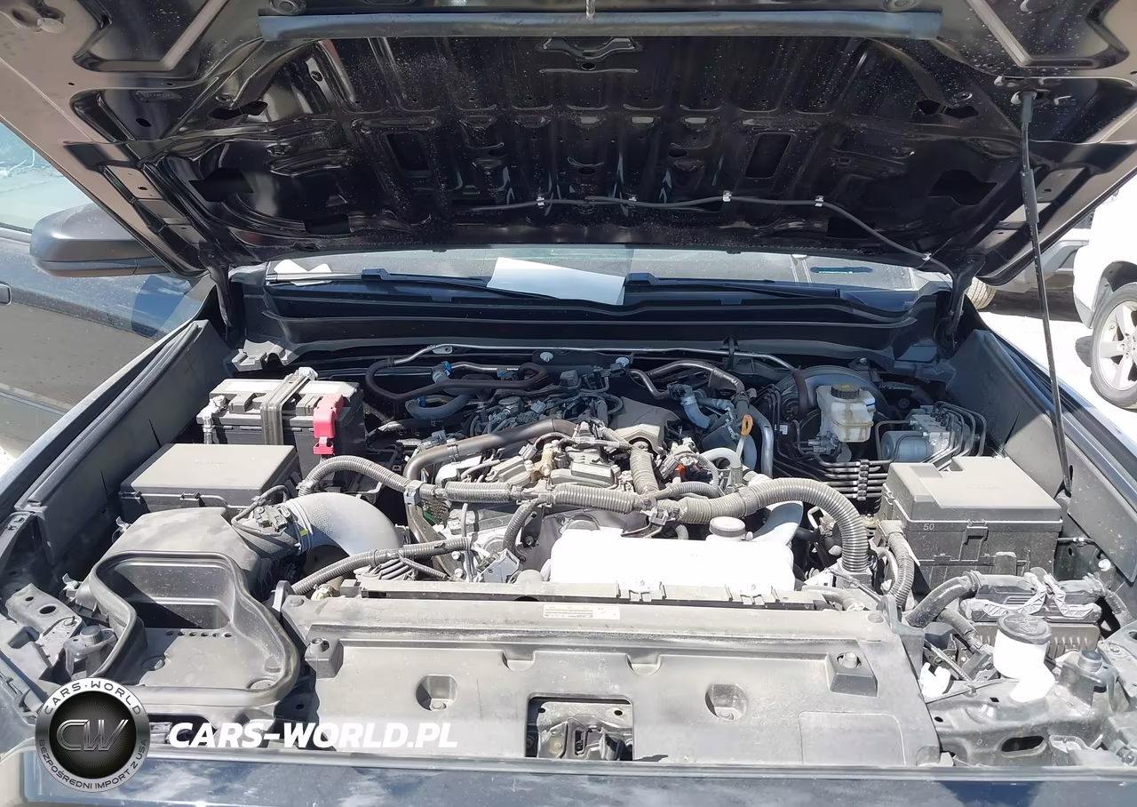 2025 Toyota Tacoma Sr VIN:3TYKD5HN4ST027796 - 10