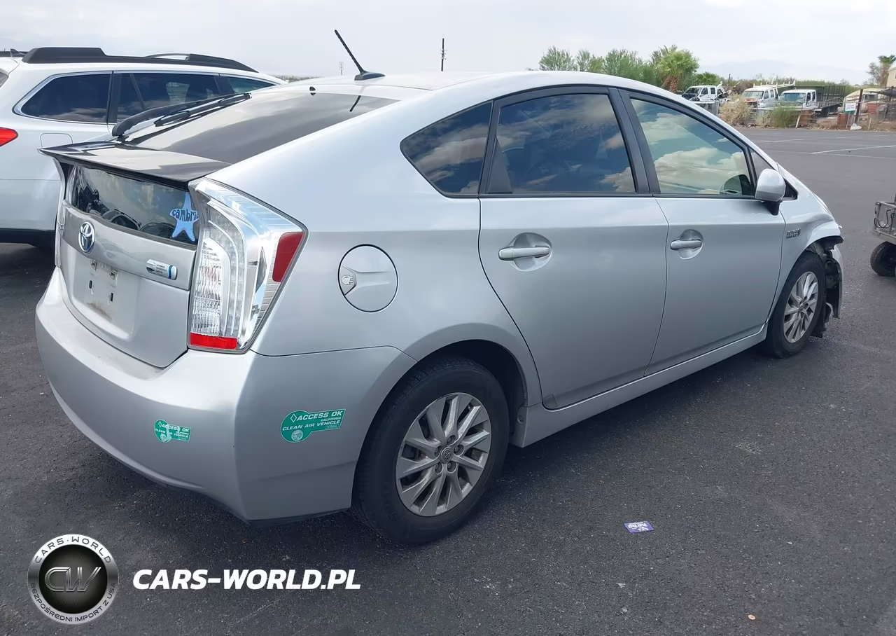 2014 Toyota Prius Plug-In VIN:JTDKN3DP3E3064896 - 4