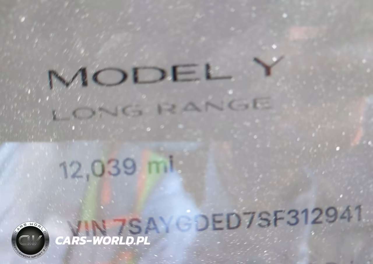 2025 Tesla Model Y Long Range Dual Motor Rear-Wheel Drive VIN:7SAYGDED7SF312941 - 13