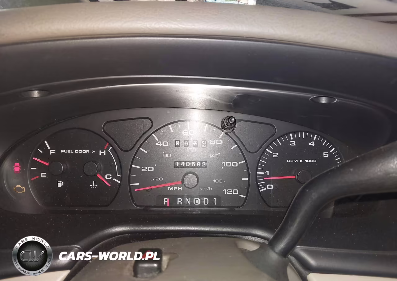 2002 Ford Taurus Ses Deluxe-Ses Standard VIN:1FAFP55U42G166925 - 7
