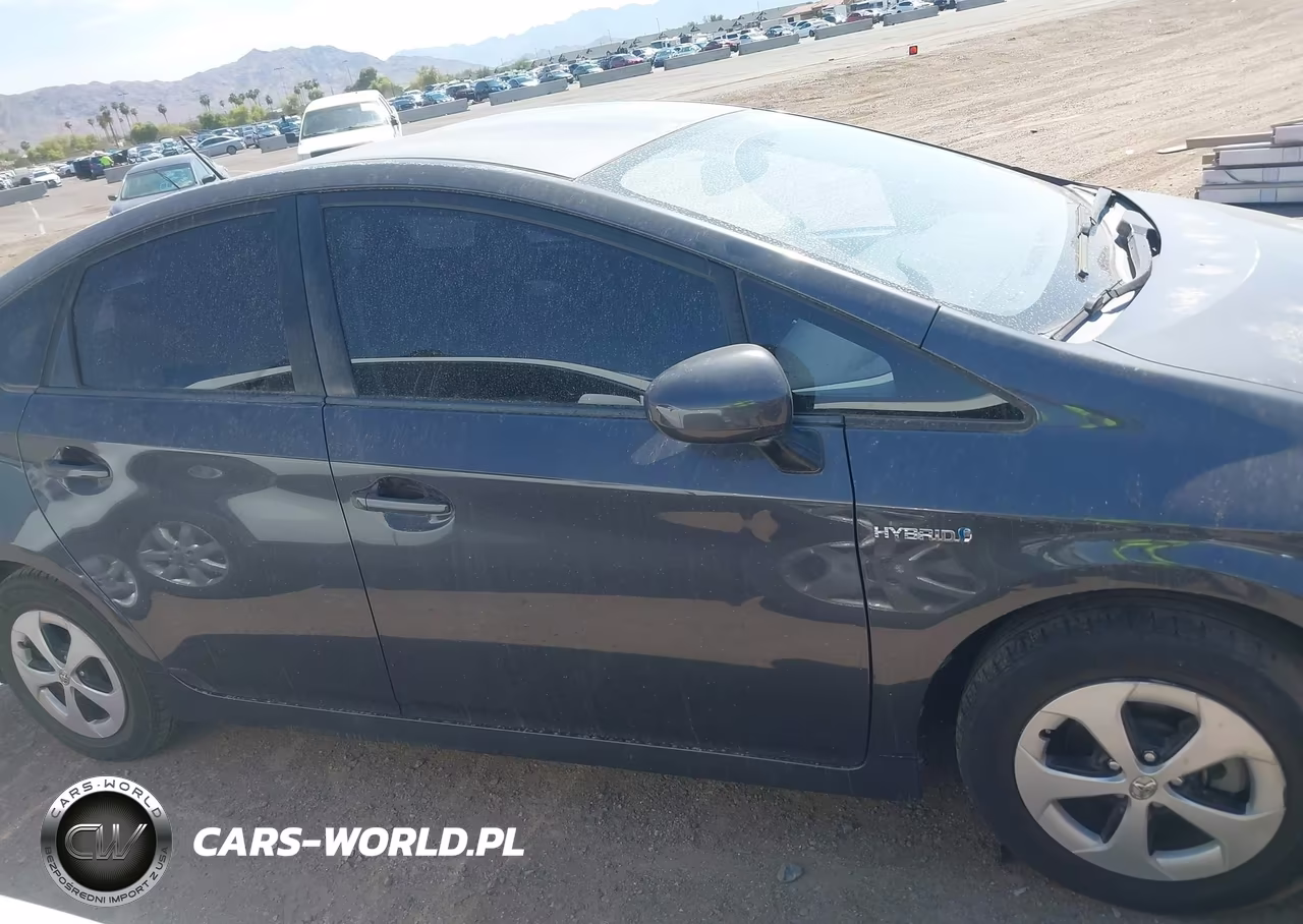 2012 Toyota Prius Three VIN:JTDKN3DU0C1484176 - 13