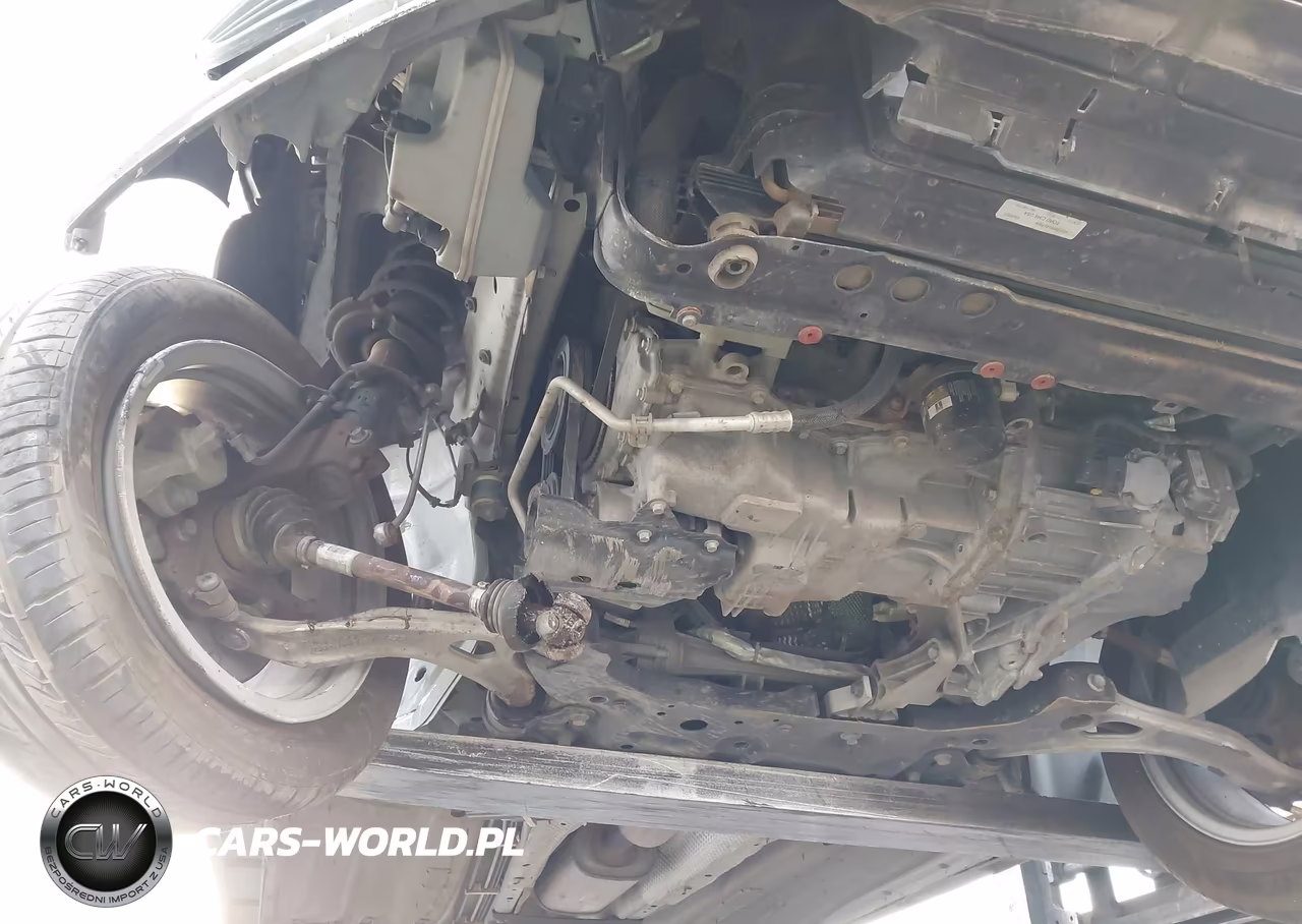 2018 Ford Focus Se VIN:1FADP3K20JL261230 - 12