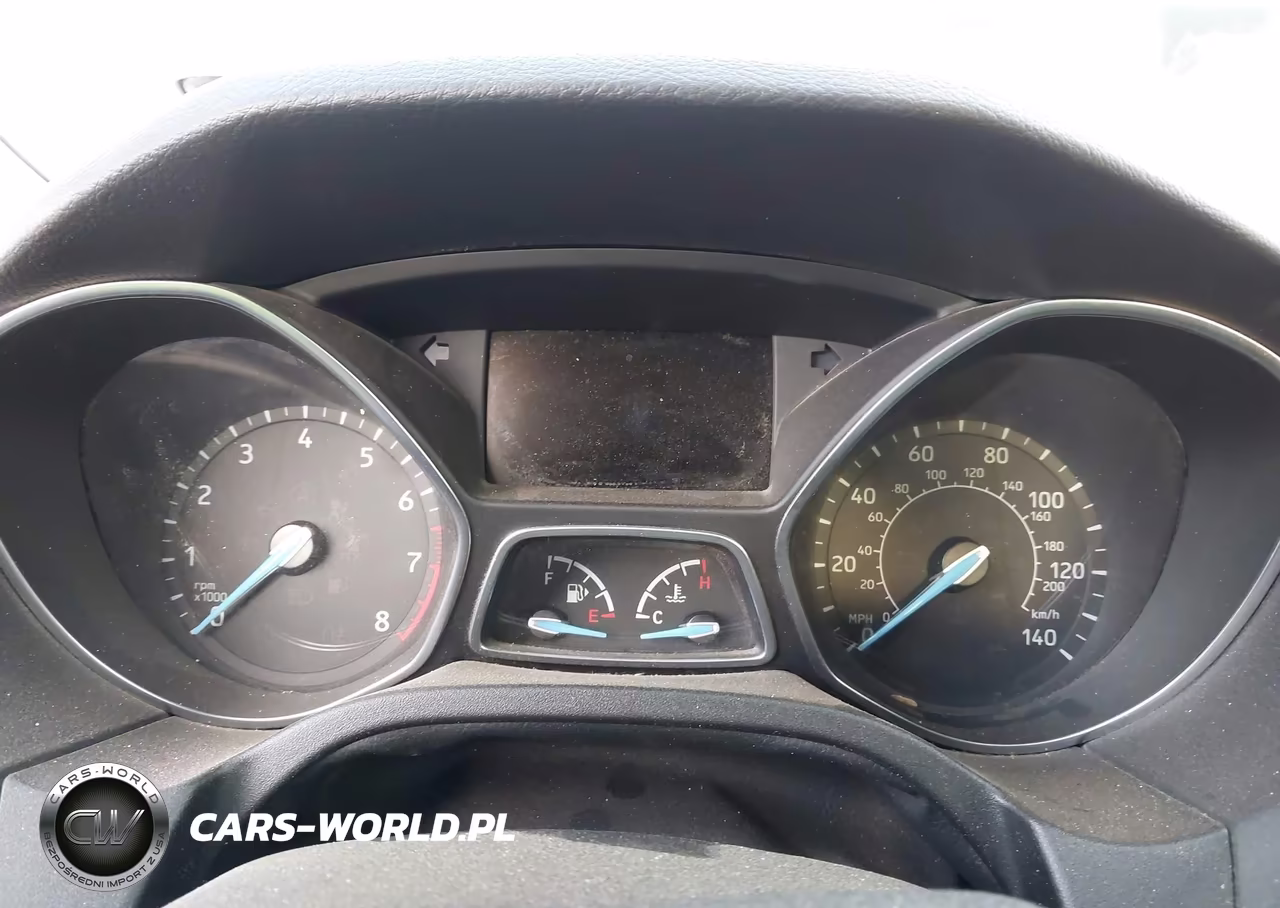 2018 Ford Focus Se VIN:1FADP3K20JL261230 - 7