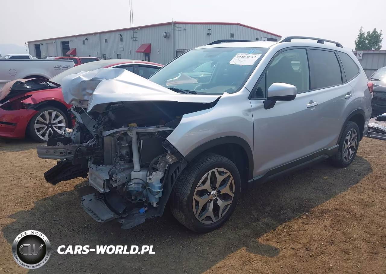 2020 Subaru Forester Premium VIN:JF2SKAJC7LH565399 - 2