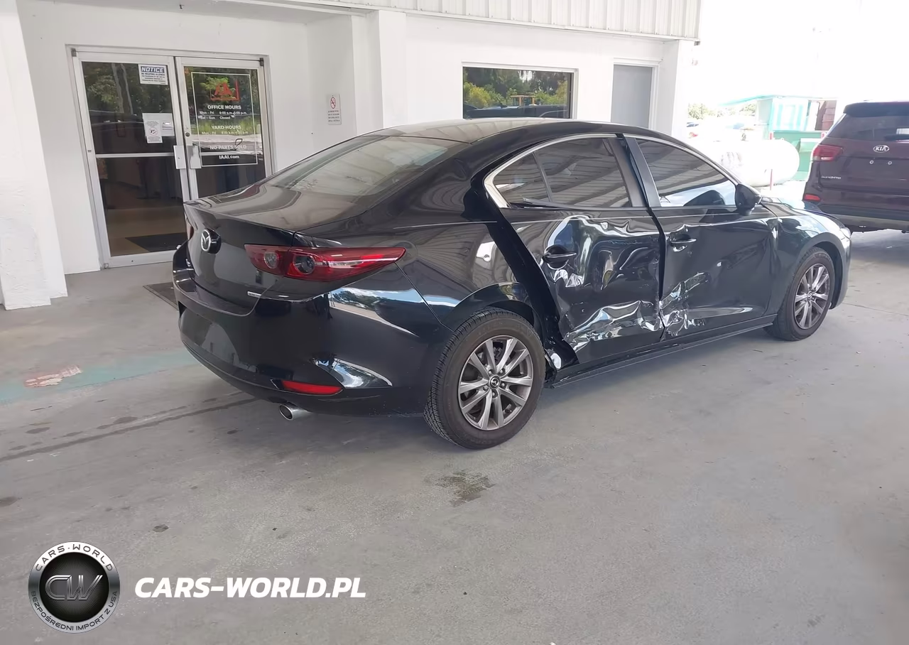 2019 Mazda Mazda3 VIN:3MZBPABL4KM113836 - 4