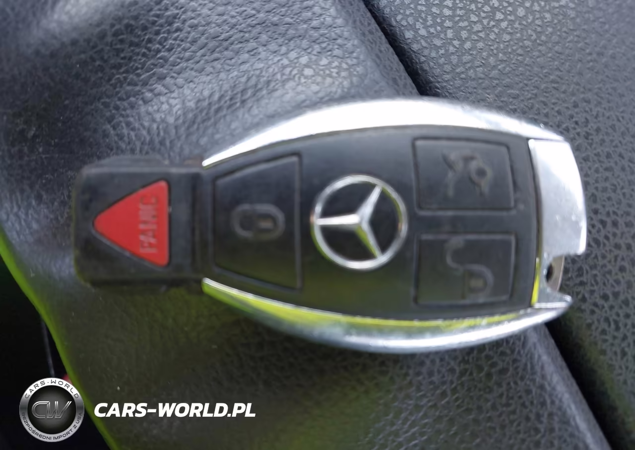 2013 Mercedes-Benz C 250 Luxury-Sport VIN:WDDGF4HBXDR246605 - 11