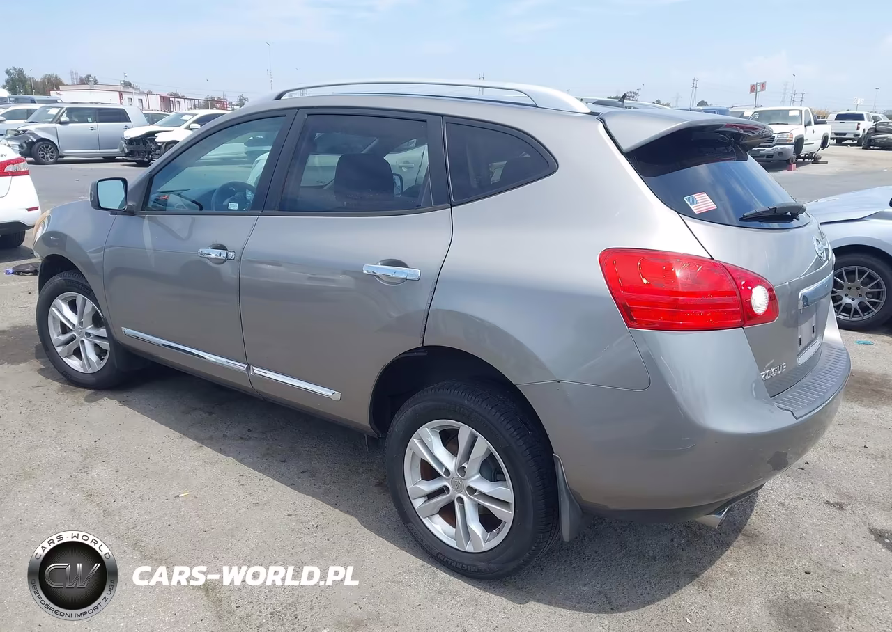 2013 Nissan Rogue Sv VIN:JN8AS5MTXDW010686 - 3