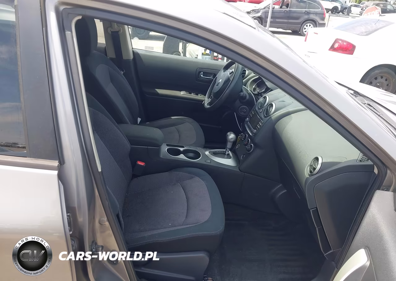 2013 Nissan Rogue Sv VIN:JN8AS5MTXDW010686 - 5