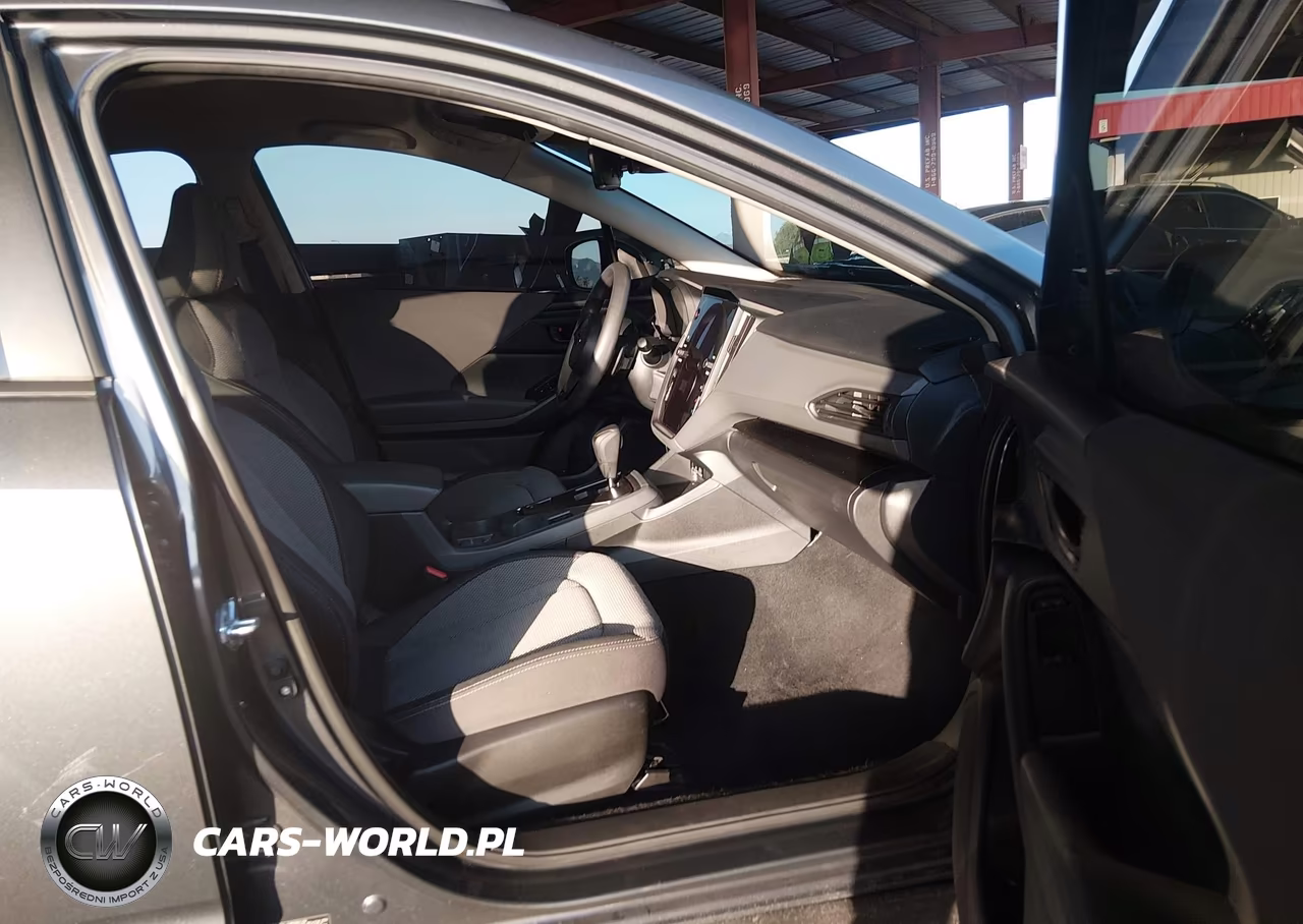2024 Subaru Crosstrek Premium VIN:JF2GUADC1R8300398 - 5
