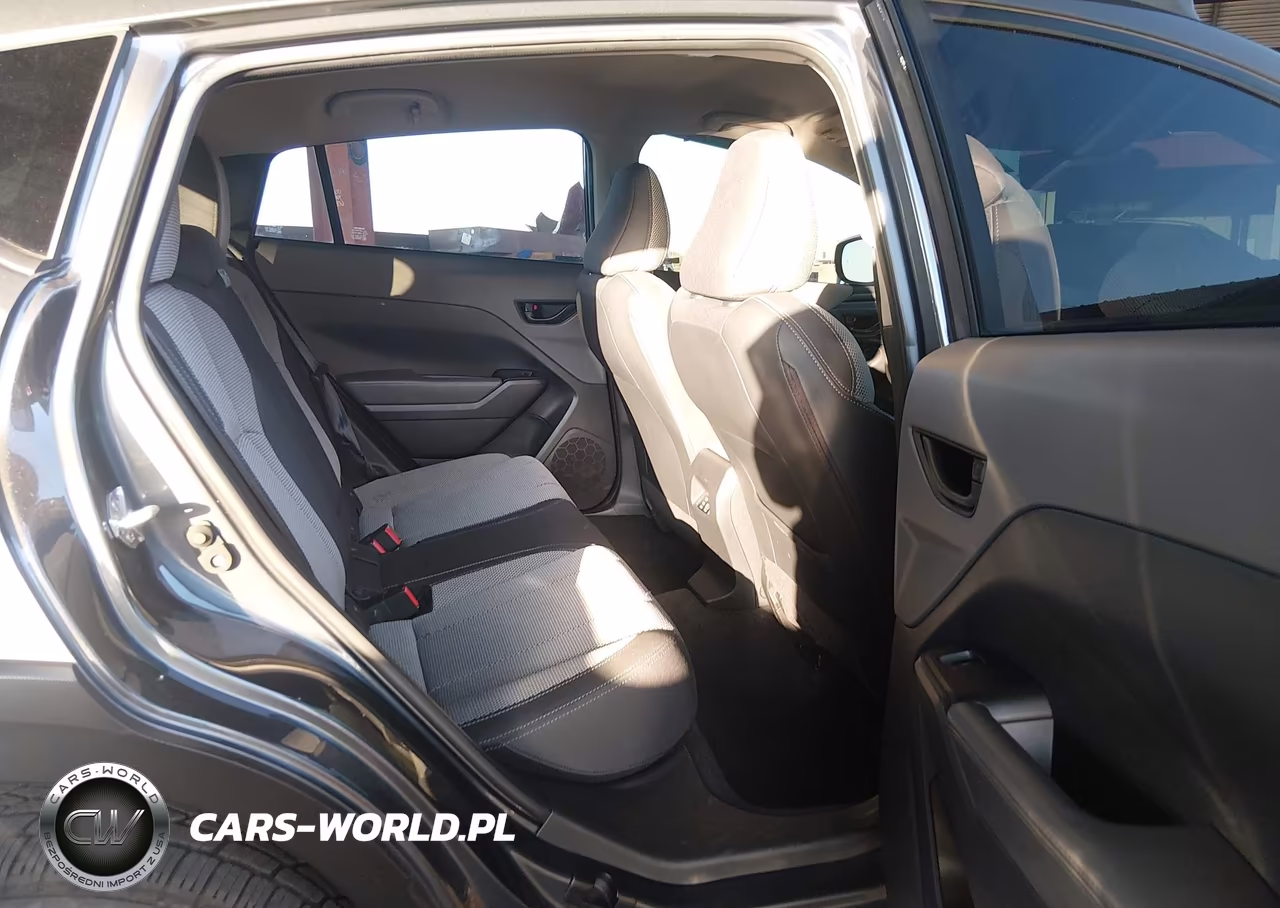 2024 Subaru Crosstrek Premium VIN:JF2GUADC1R8300398 - 8