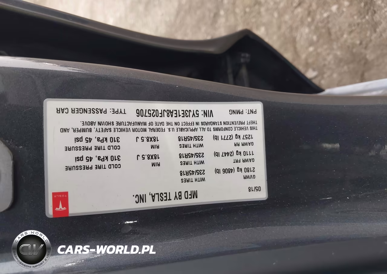 2018 Tesla Model 3 Long Range-Mid Range VIN:5YJ3E1EA8JF025706 - 9
