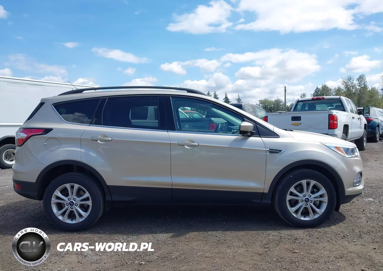 2018 Ford Escape Se VIN:1FMCU9GD0JUD08810 - 13
