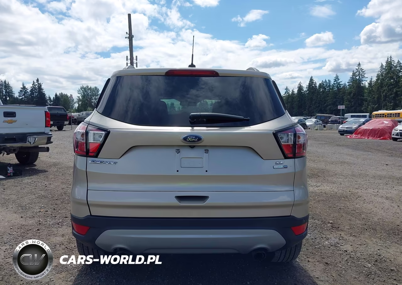 2018 Ford Escape Se VIN:1FMCU9GD0JUD08810 - 16