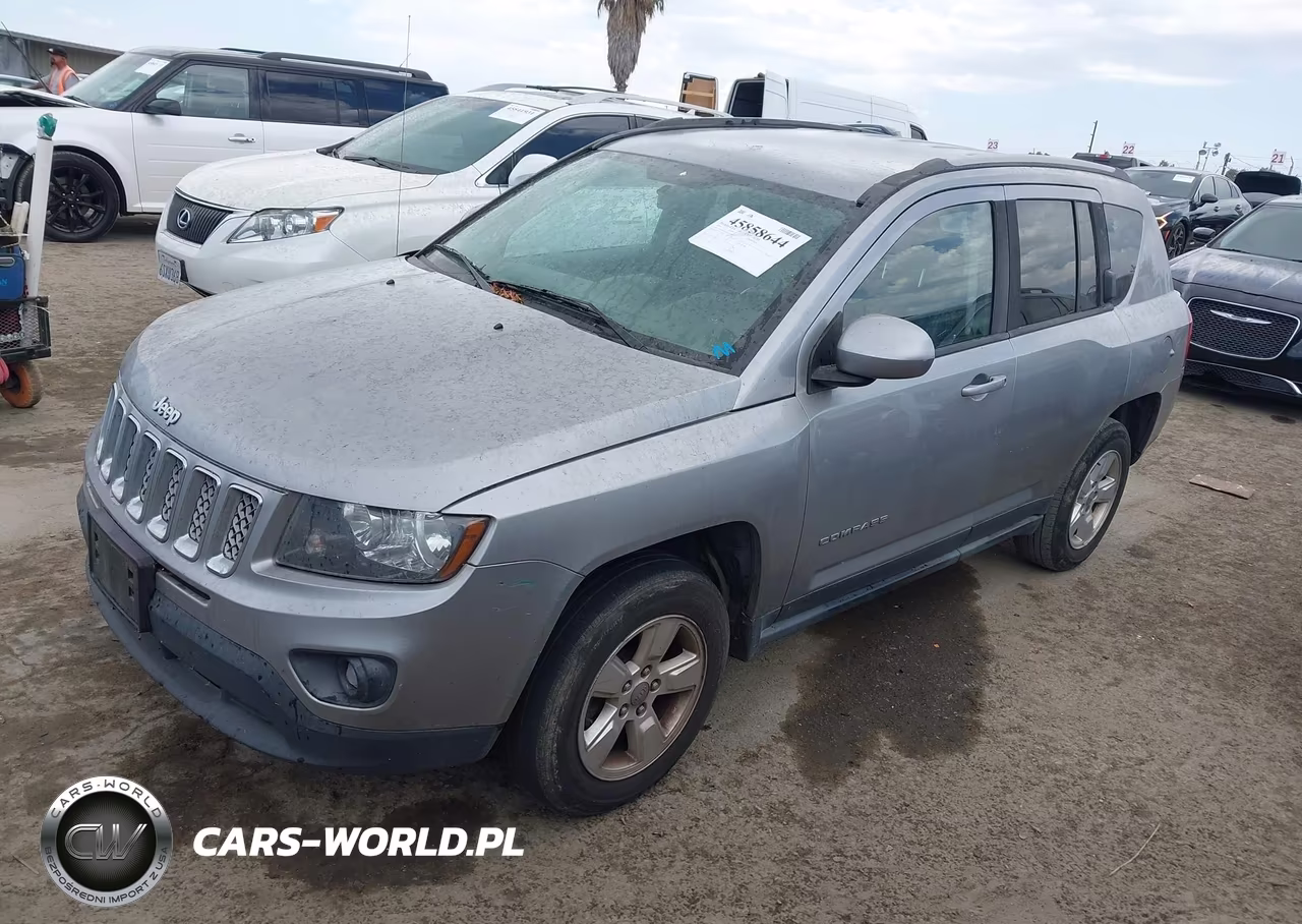 2016 Jeep Compass Latitude VIN:1C4NJCEA0GD710010 - 2