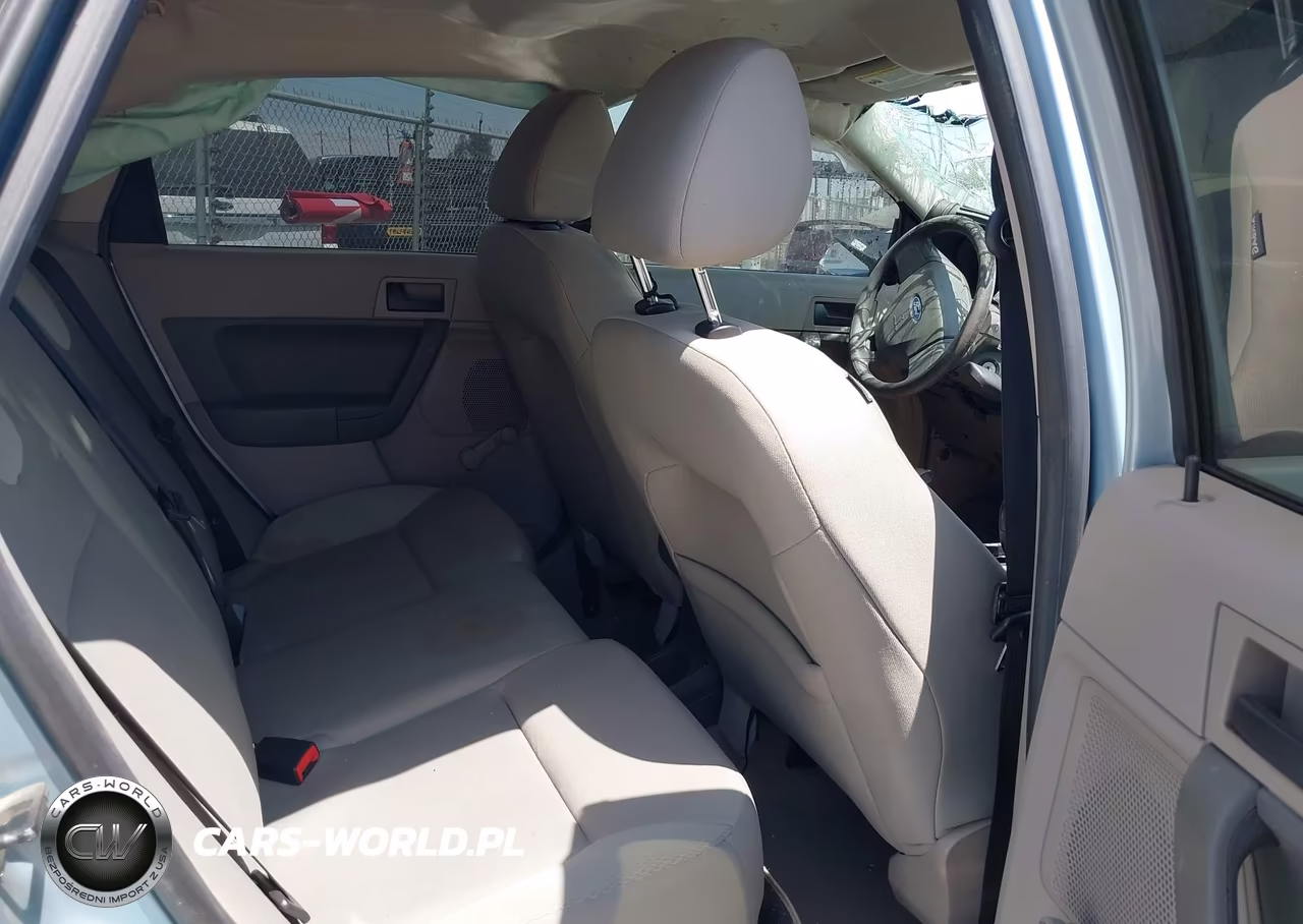 2009 Ford Focus S VIN:1FAHP34N69W211404 - 8