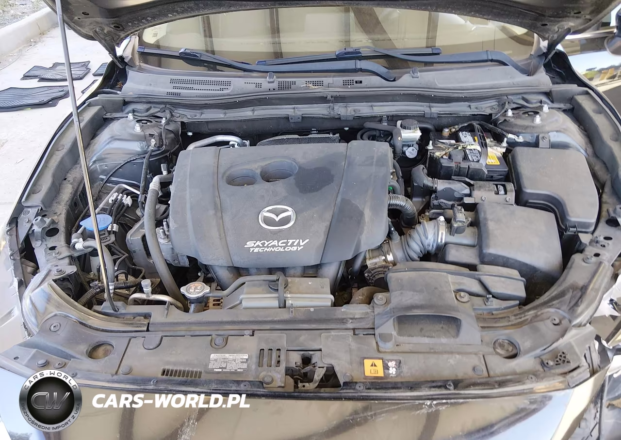 2018 Mazda Mazda3 Sport VIN:3MZBN1U70JM175478 - 10