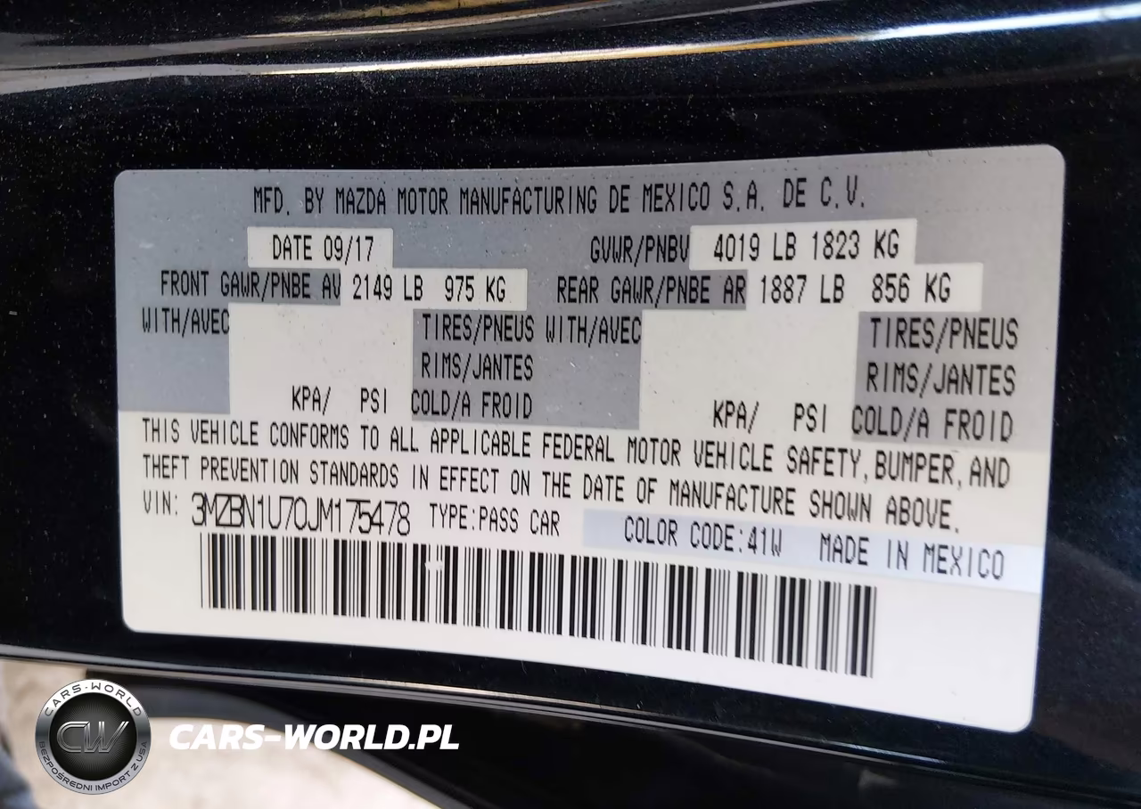 2018 Mazda Mazda3 Sport VIN:3MZBN1U70JM175478 - 9