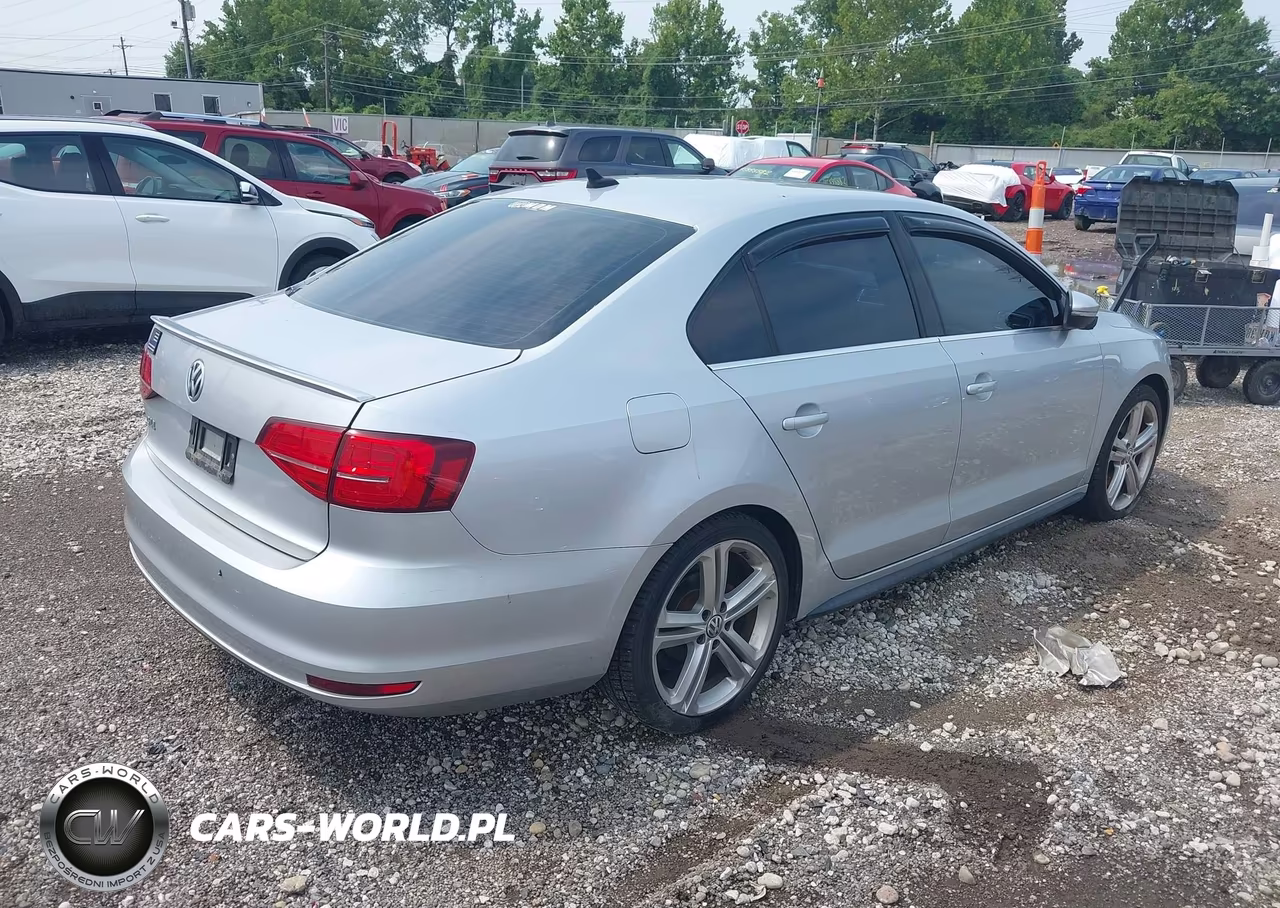 2015 Volkswagen Jetta 2.0T Gli Sel VIN:3VW5T7AJ5FM340938 - 4