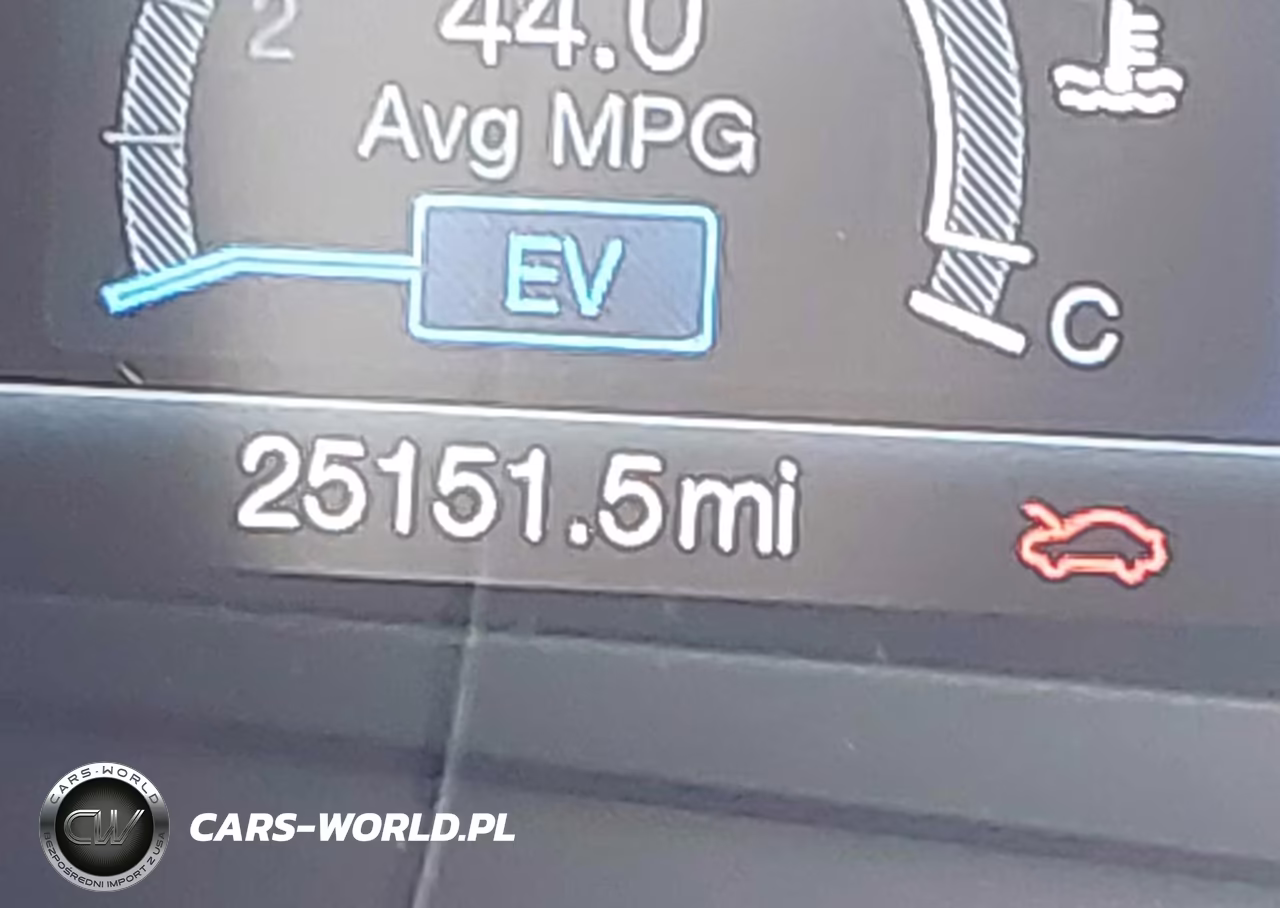 2018 Ford Fusion Hybrid S VIN:3FA6P0UU5JR261697 - 15