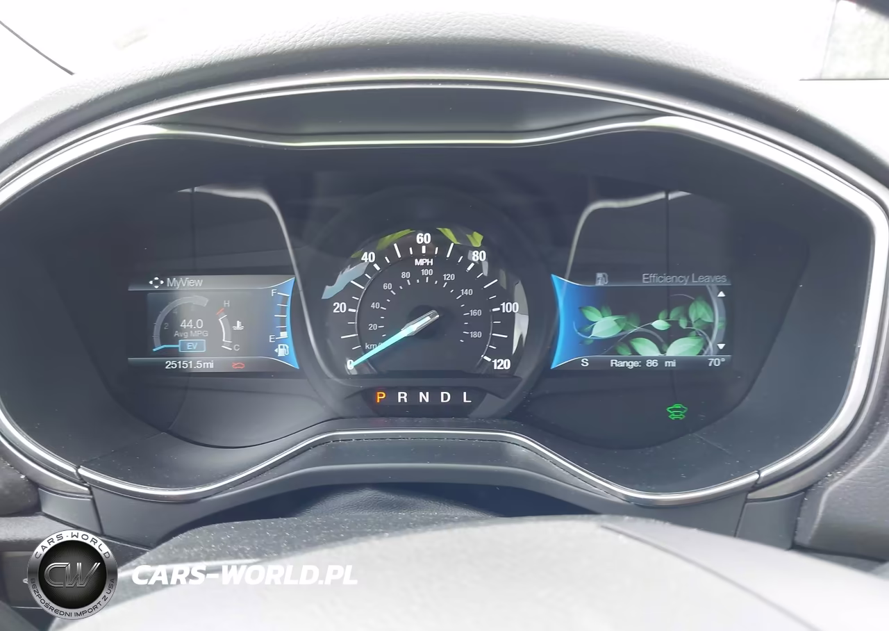 2018 Ford Fusion Hybrid S VIN:3FA6P0UU5JR261697 - 7