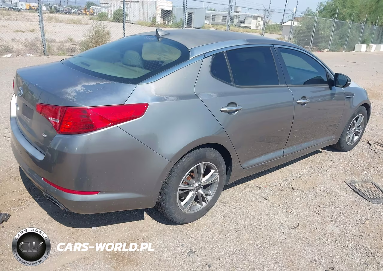 2012 Kia Optima Lx VIN:5XXGM4A77CG054338 - 4