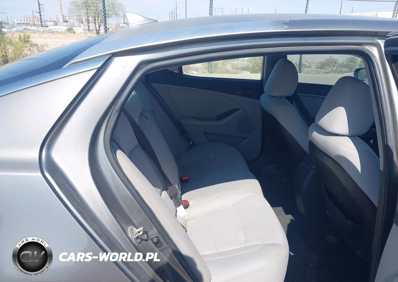 2012 Kia Optima Lx VIN:5XXGM4A77CG054338 - 8