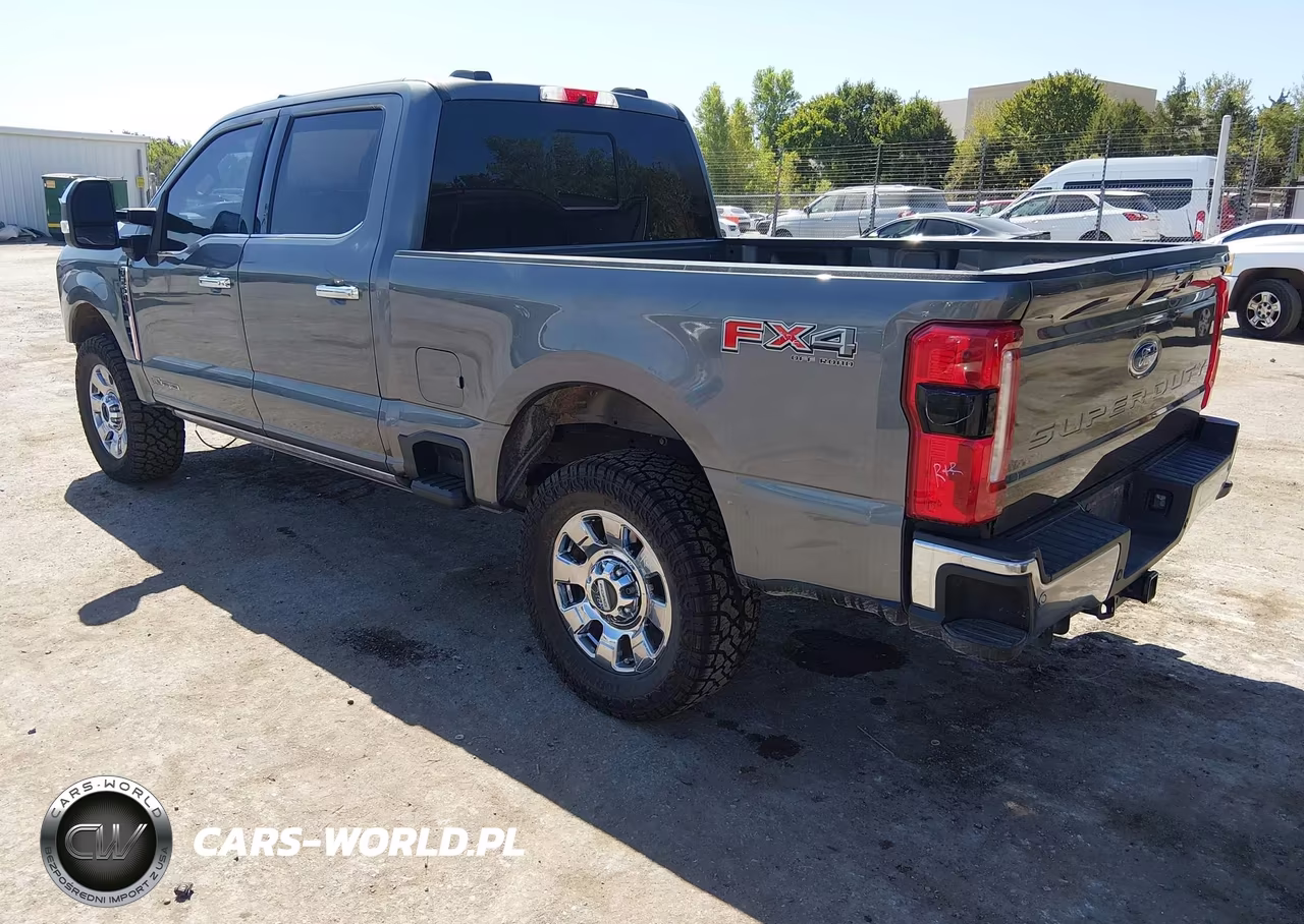 2025 Ford F-250 Lariat VIN:1FT8W2BT5SEC40056 - 3