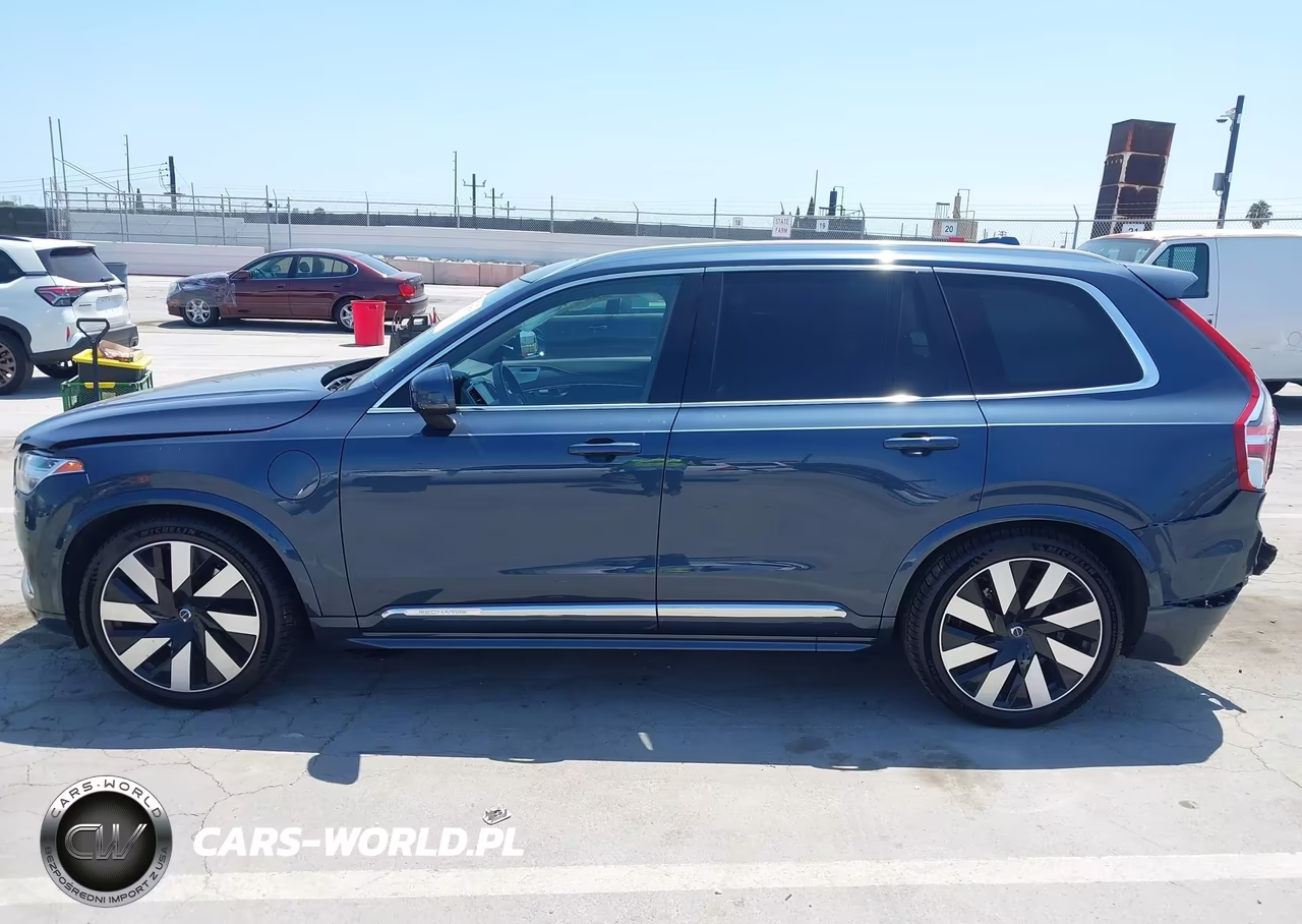 2023 Volvo Xc90 Recharge Plug-In Hybrid T8 Ultimate 6-Seater VIN:YV4H600A4P1974768 - 16