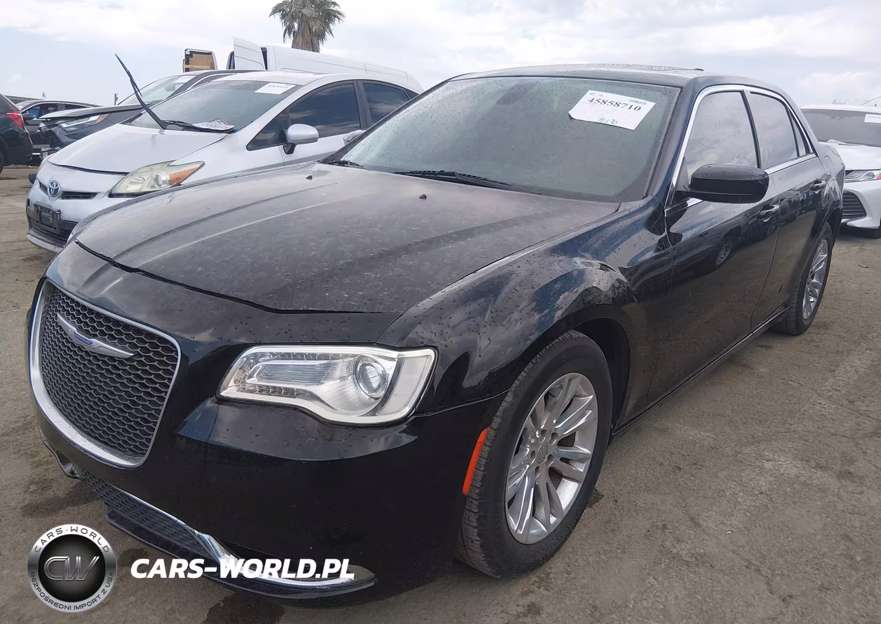 2017 Chrysler 300 Limited VIN:2C3CCAAG7HH526711 - 2