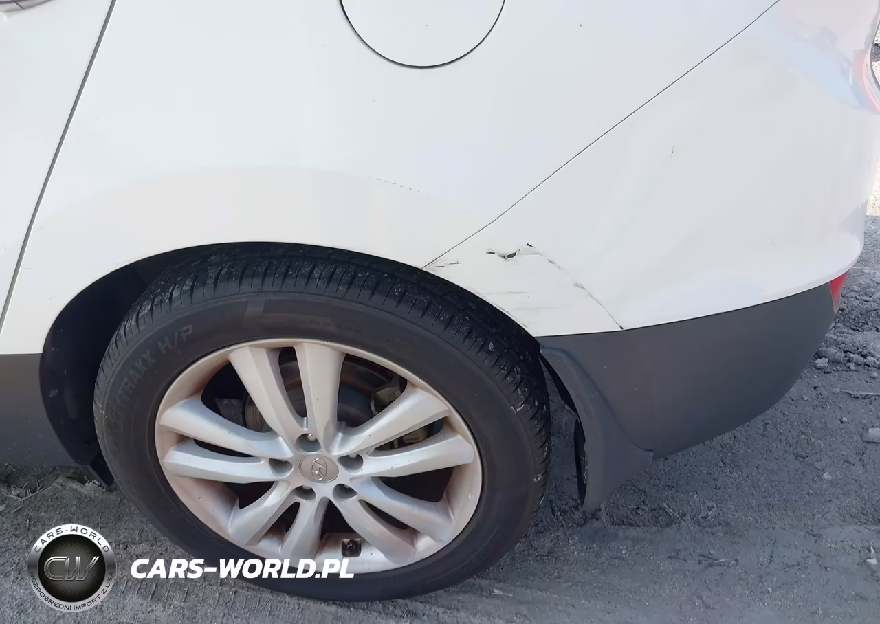 2013 Hyundai Tucson Limited VIN:KM8JUCACXDU665663 - 6