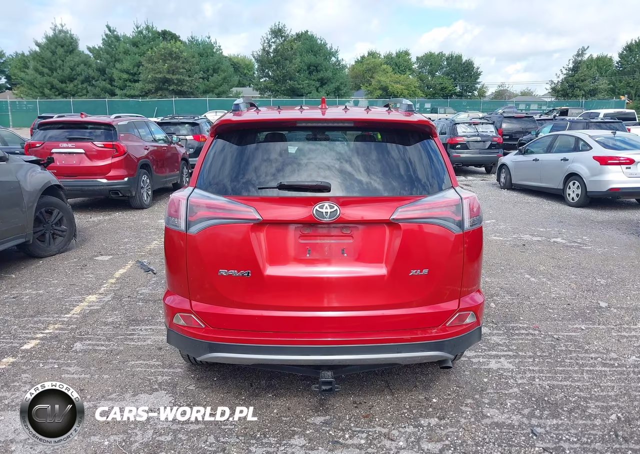 2017 Toyota Rav4 Xle VIN:JTMWFREV9HJ116787 - 16
