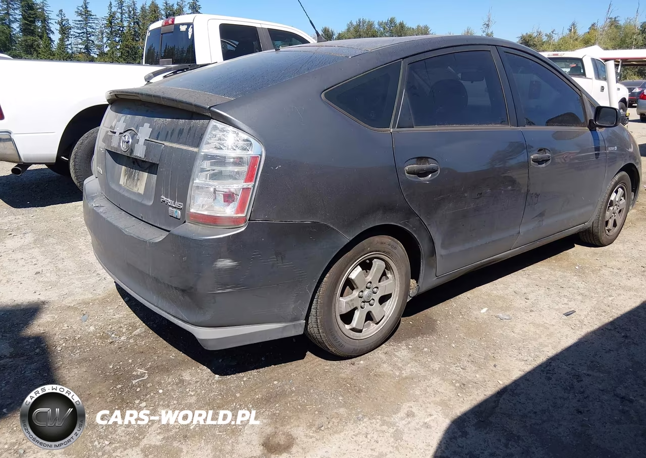 2008 Toyota Prius VIN:JTDKB20UX83337917 - 4