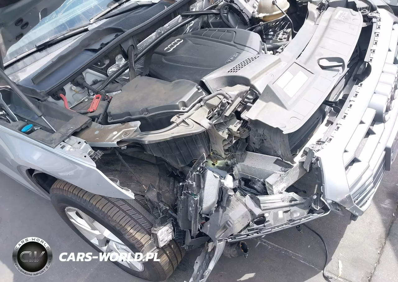 2018 Audi Q5 2.0T Premium-2.0T Tech Premium VIN:WA1ANAFY4J2077592 - 18