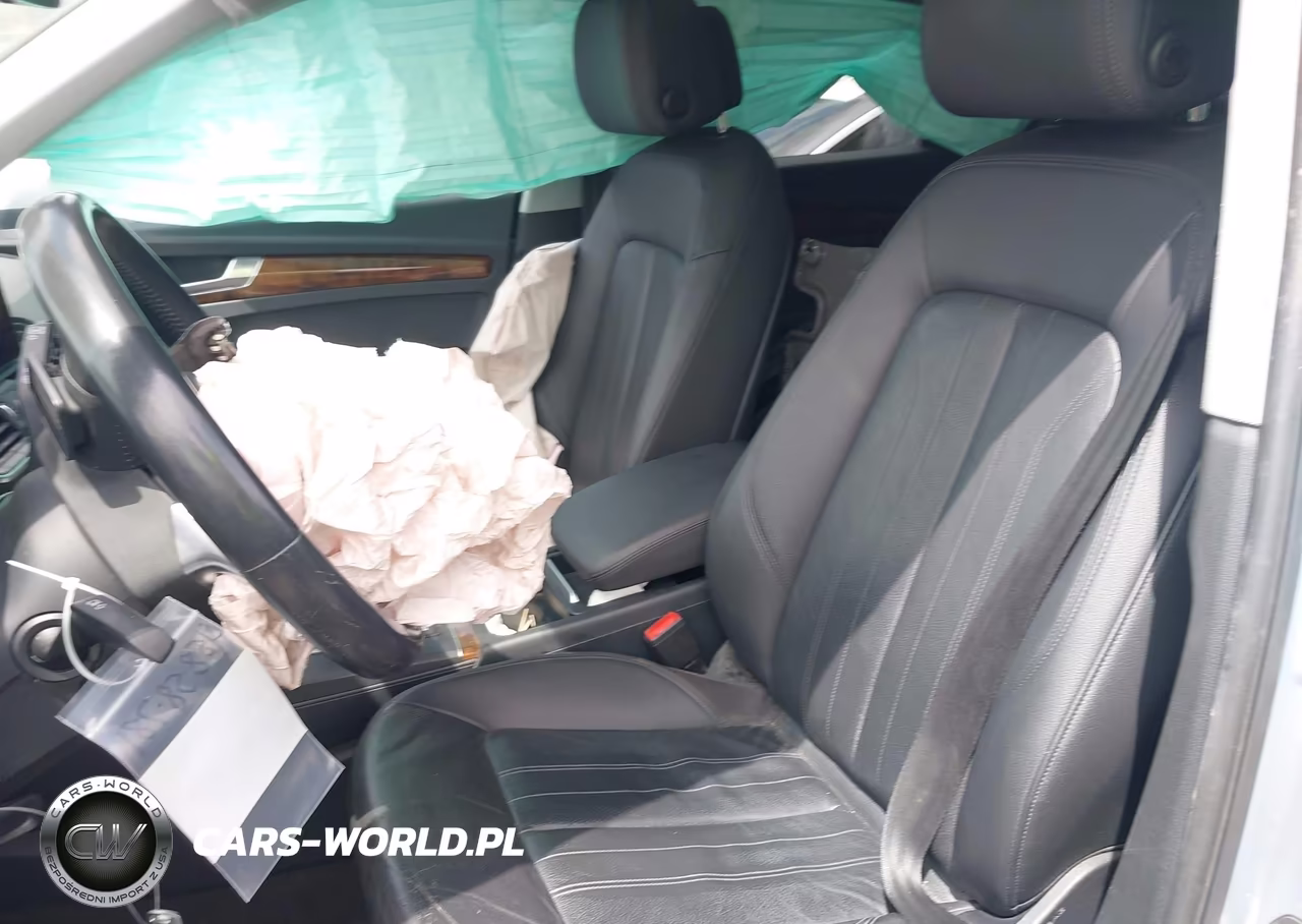 2018 Audi Q5 2.0T Premium-2.0T Tech Premium VIN:WA1ANAFY4J2077592 - 21