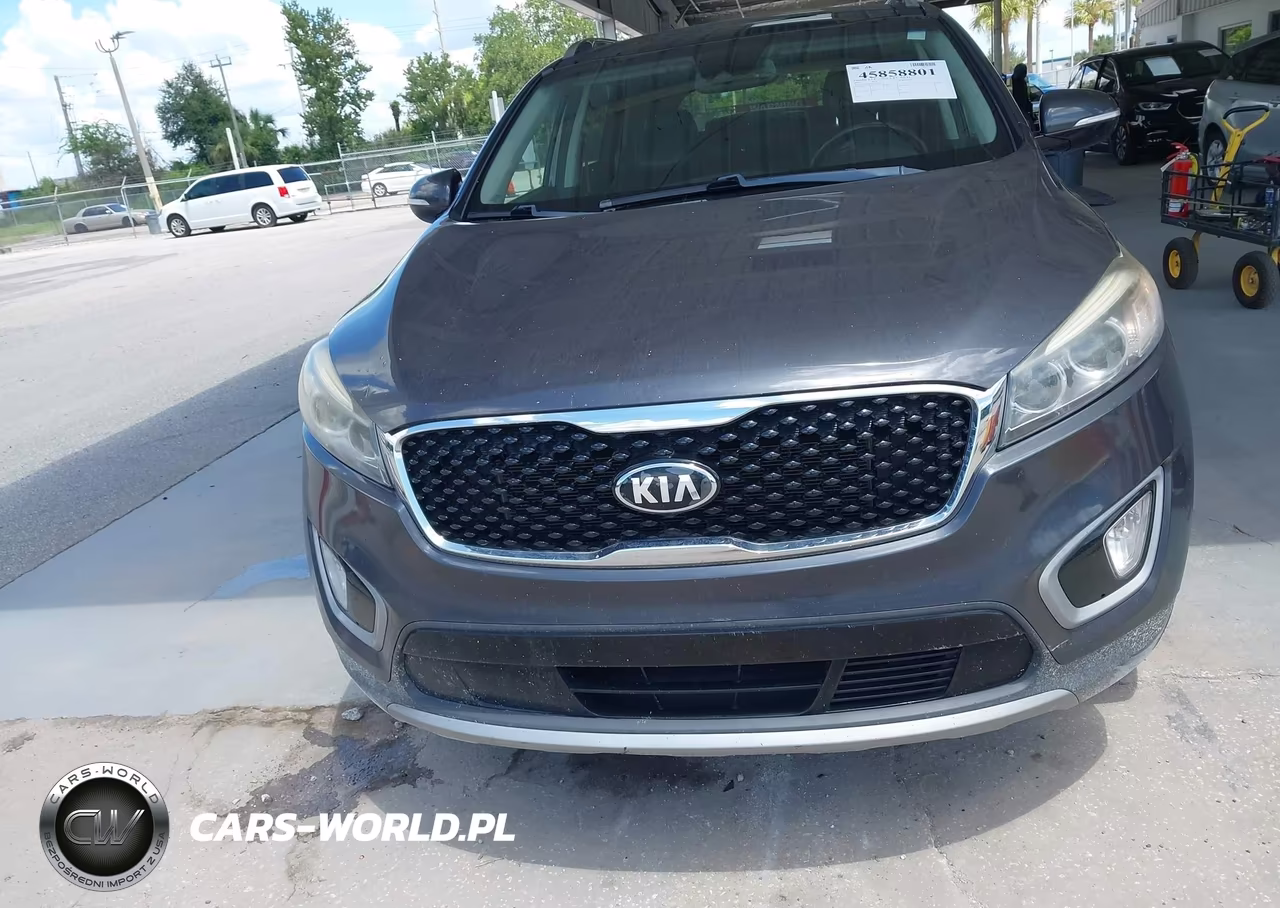 2018 Kia Sorento 3.3L Ex VIN:5XYPH4A58JG395159 - 12