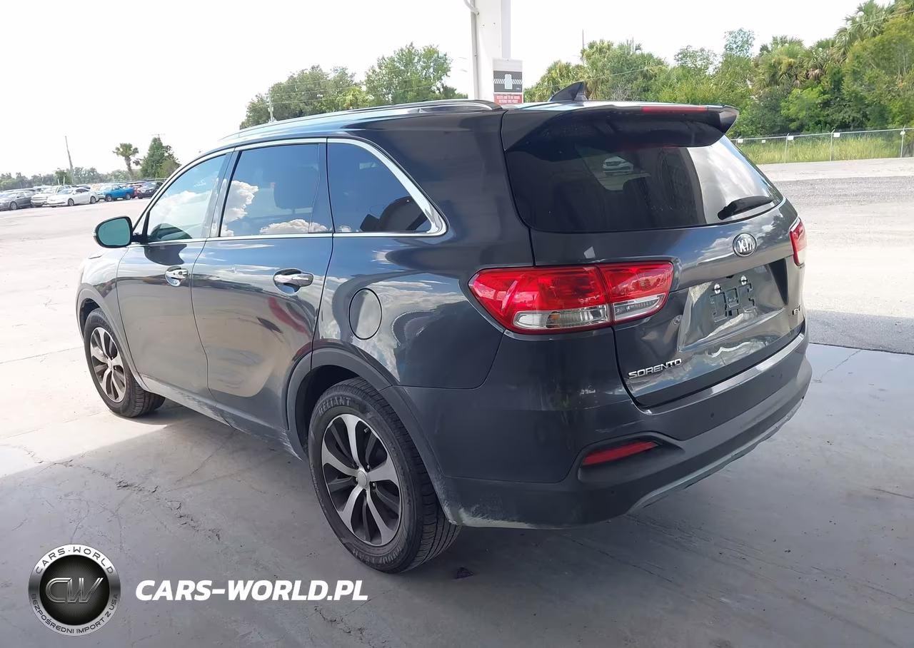 2018 Kia Sorento 3.3L Ex VIN:5XYPH4A58JG395159 - 3