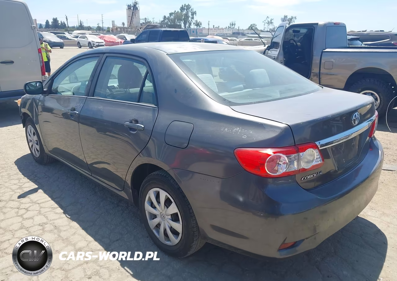 2011 Toyota Corolla Le VIN:2T1BU4EE7BC546716 - 3